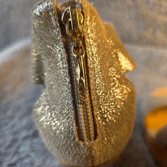 Diane von Furstenberg Gold Glitter Strappy Tiered Wooden Platform Wedge Heels 7M - Picture 9 of 10